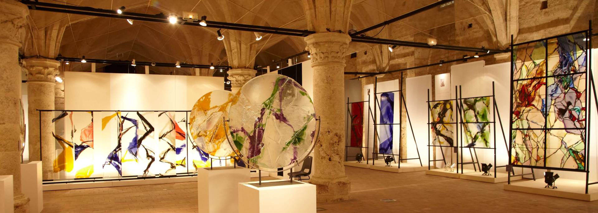 Exposition au sous-sol du Centre International du Vitrail à Chartres